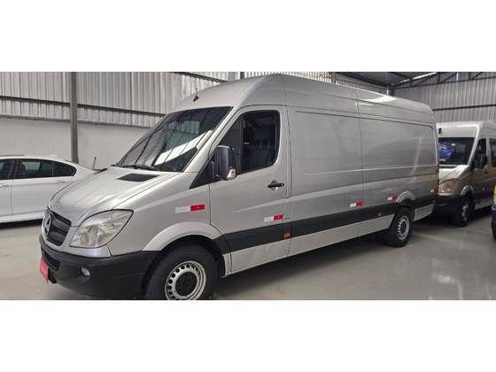 MERCEDES-BENZ SPRINTER 2.2 415 CDI FURGÃO 14 BI-TURBO DIESEL MANUAL